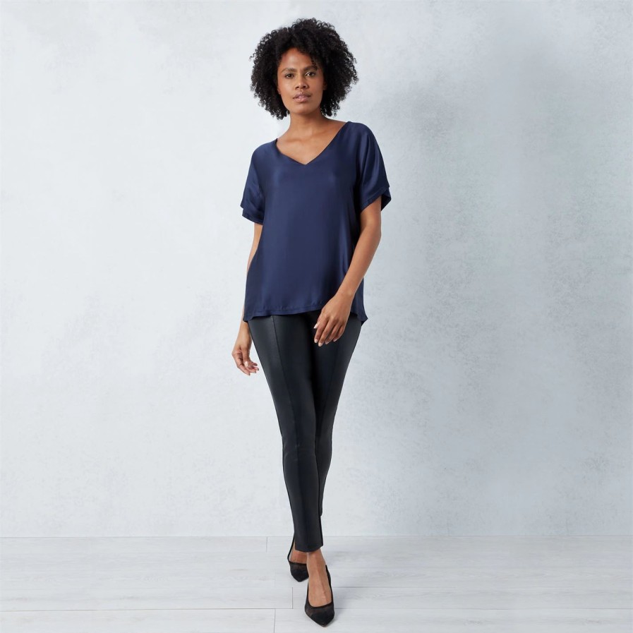 Online * James Lakeland V-Neck Over Top